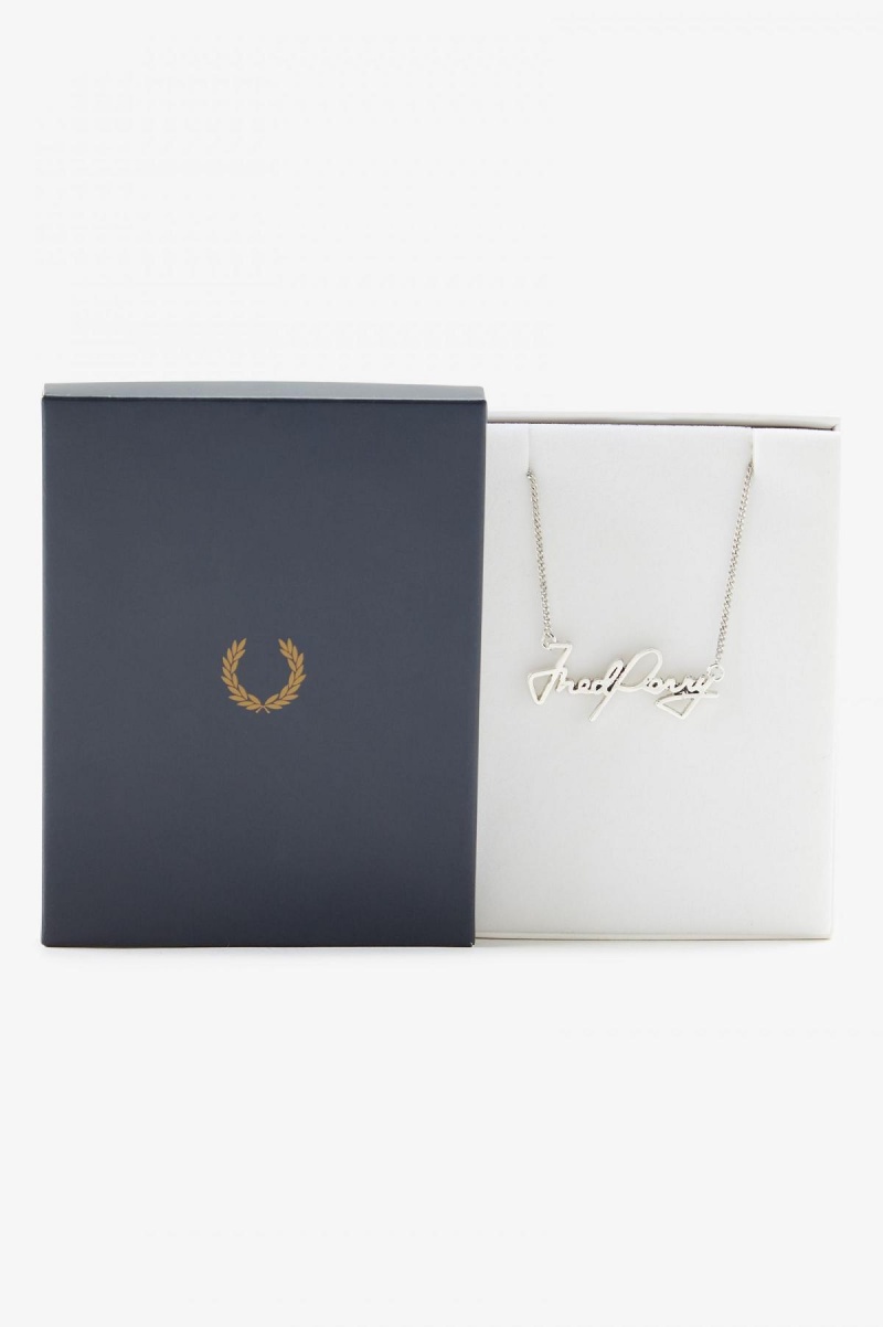 Accessories Šperky Fred Perry Fred Perry Necklace Stříbrné | LCZTR90751